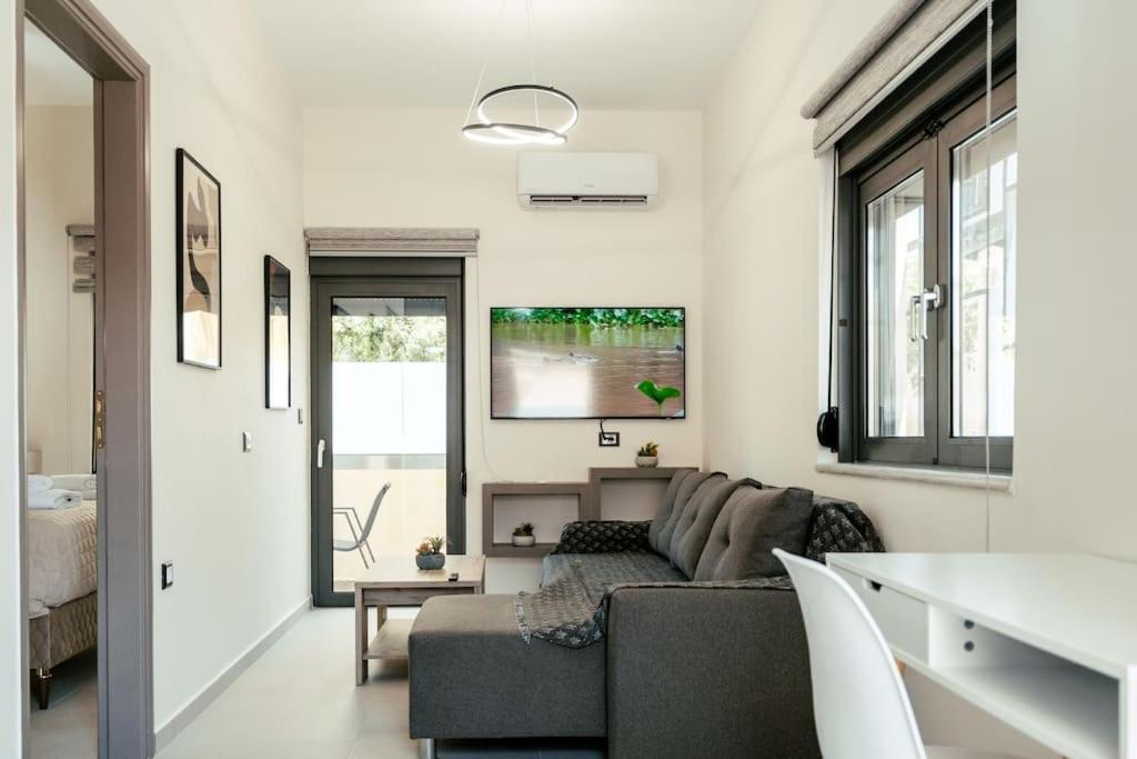 Comfy Corner Luxury Apartment Chania  Buitenkant foto