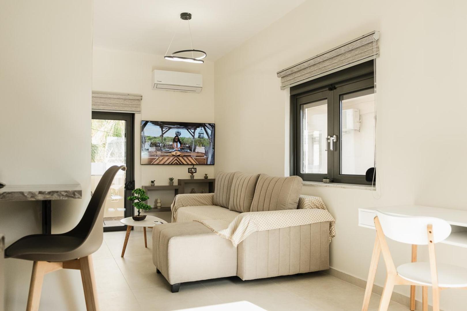 Comfy Corner Luxury Apartment Chania  Buitenkant foto